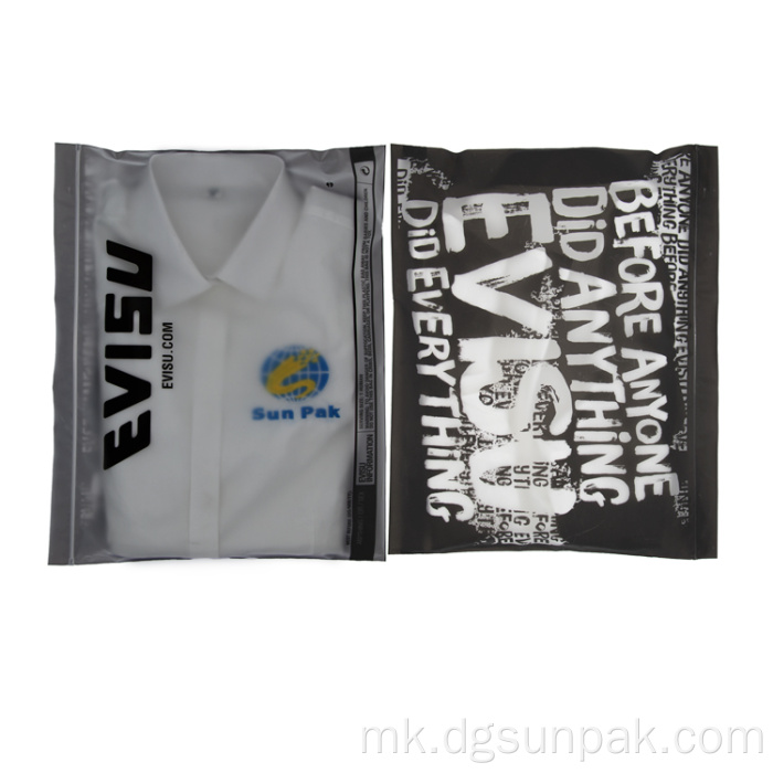 торби за испорака на рециклирана пластична кеса со патент за облека